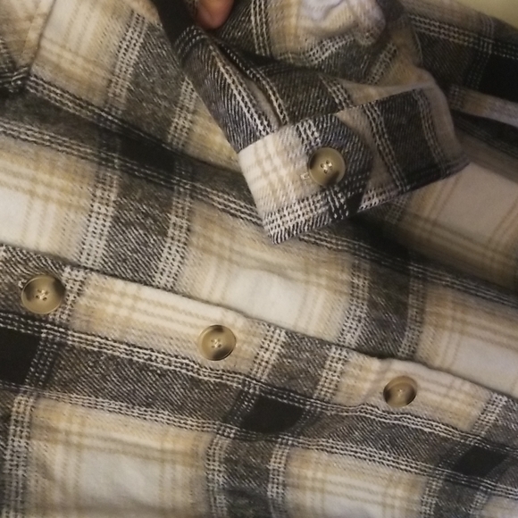 NWOT Shacket - Picture 3 of 4